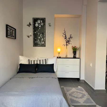 Celine By Stella Apartament *